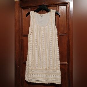 Max Studio Women’s Off White Lace Overlay Shift Dress-With Nude Lining-Sz Medium